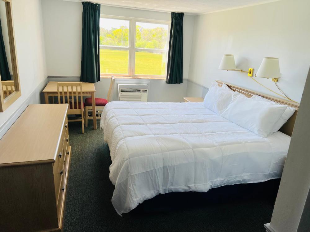 King Suite interior